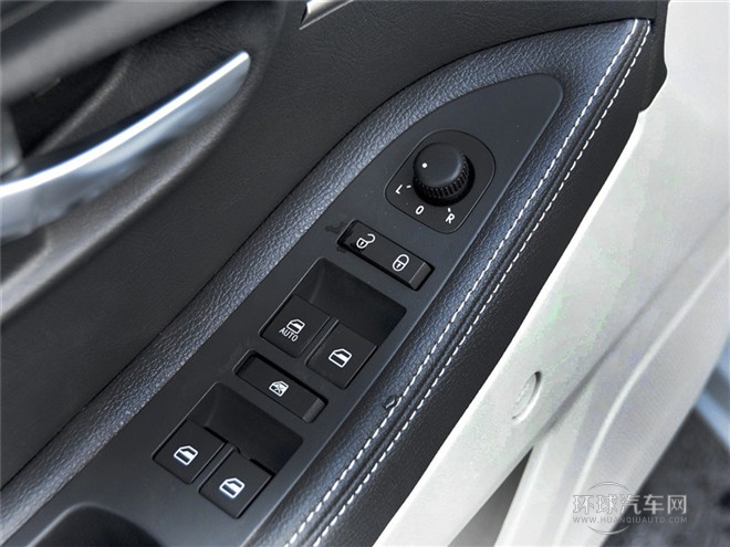 2014款 1.5L CVT標準版