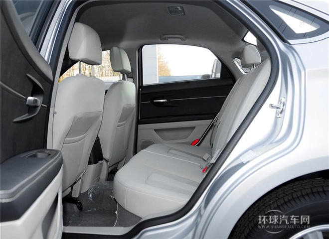 2014款 1.5L CVT標準版