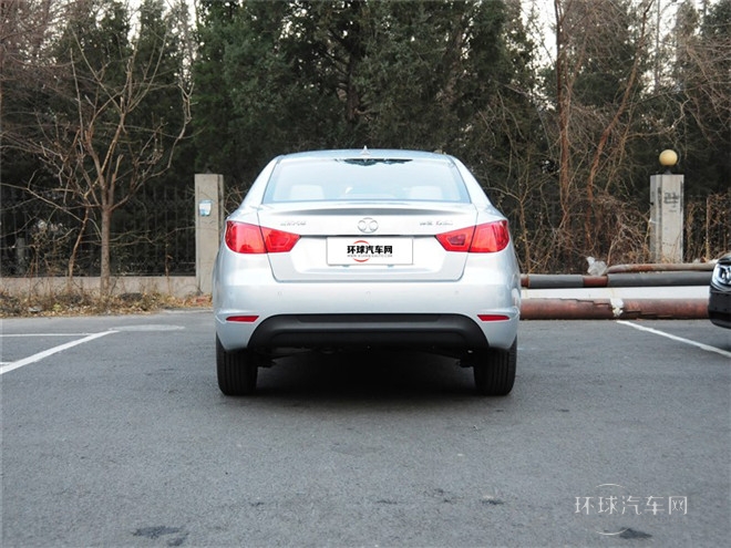 2014款 1.5L CVT標(biāo)準(zhǔn)版