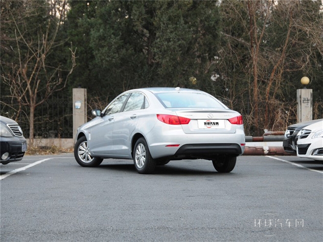 2014款 1.5L CVT標準版