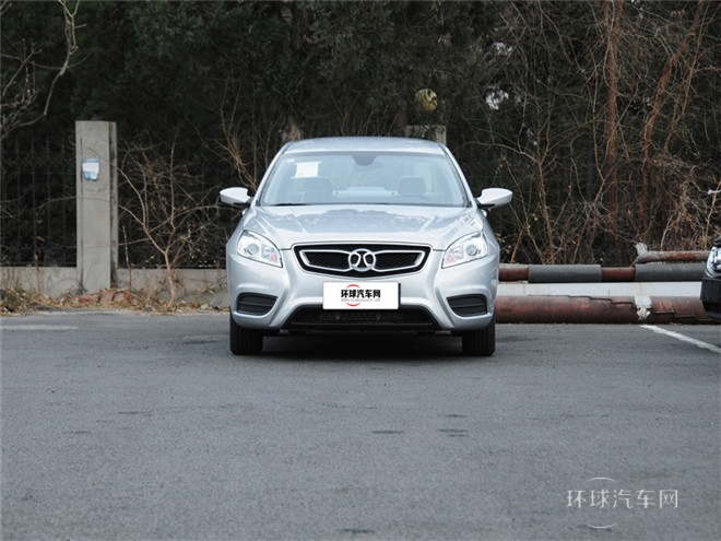 2014款 1.5L CVT標準版