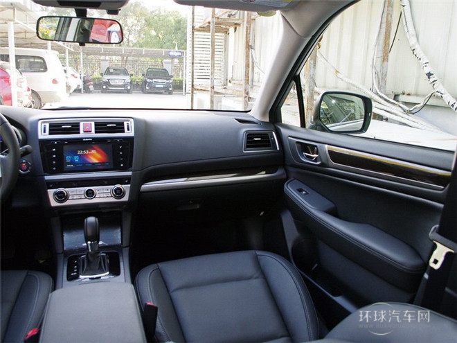 2015款 2.5i 豪華導航版