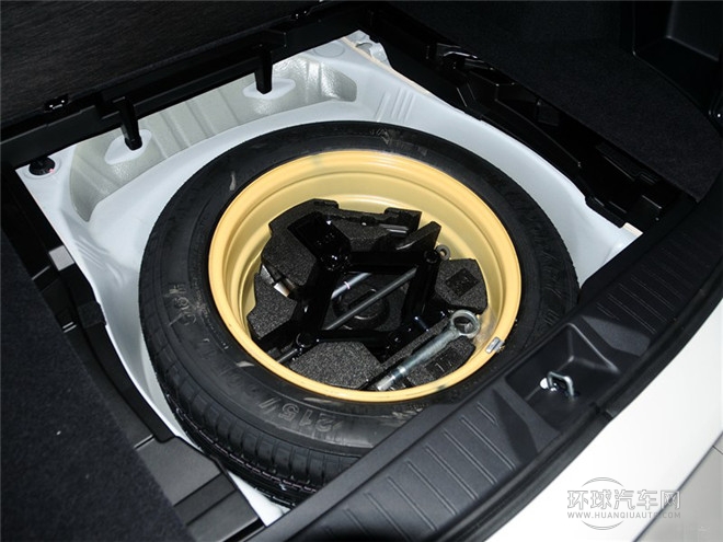 2015款 2.5i 運(yùn)動(dòng)導(dǎo)航版