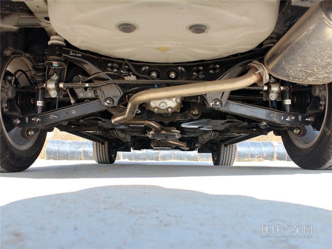 2014款 2.0i 自動舒適版