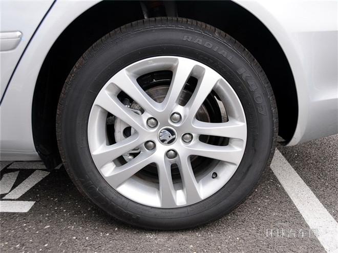 2015款 1.4T 手動逸俊版