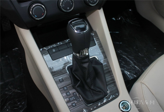 2015款 經典款 1.6L 手動 逸杰版