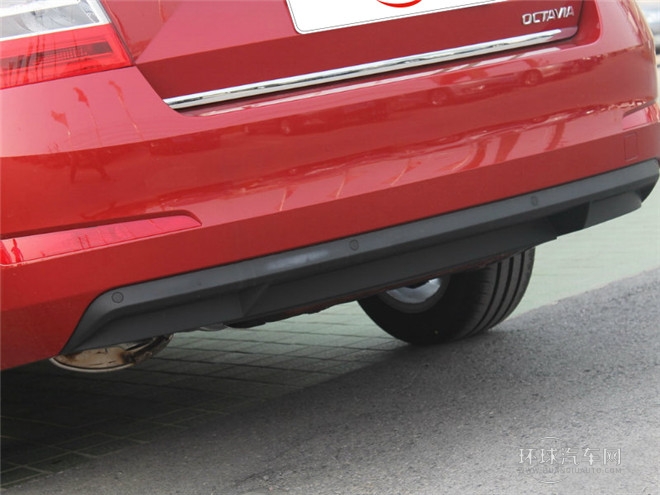 2015款 經(jīng)典款 1.6L 手動(dòng) 逸杰版