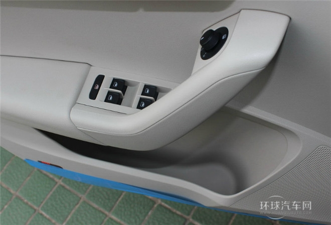 2015款 經典款 1.6L 手動 逸致版