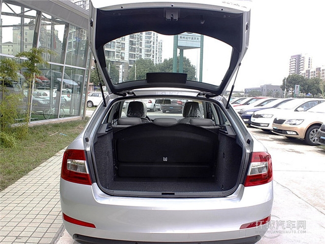 2015款 經(jīng)典款 1.6L 手自一體 逸杰版