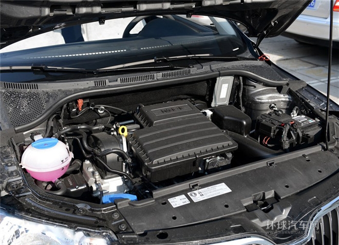 2015款 1.6L 手動樂選型