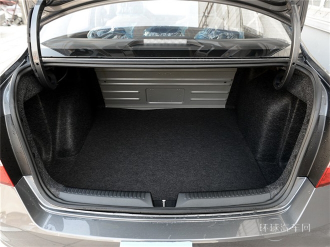 2015款 1.6L 手動樂選型