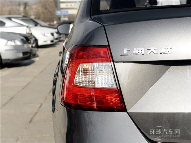 2015款 1.6L 手動樂選型