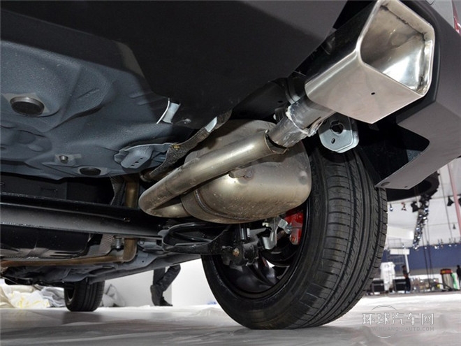 2015款 1.5L 豪華版