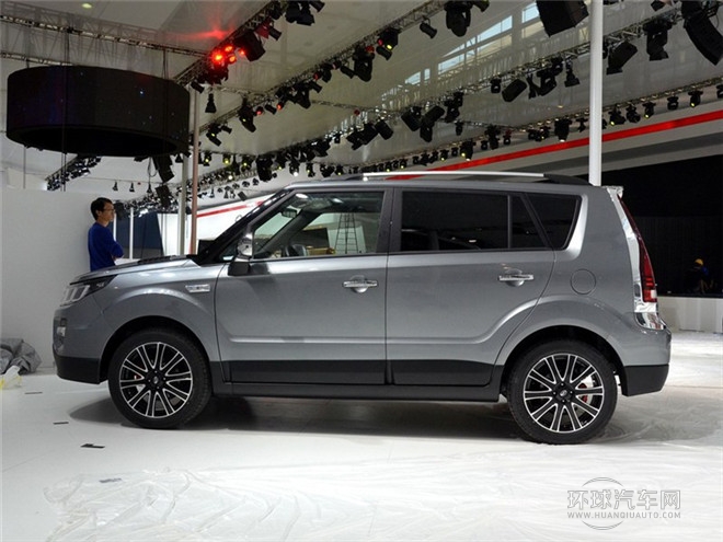 2015款 1.5L 豪華版