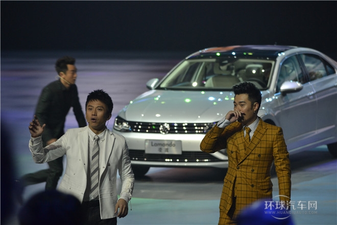 2015款 230TSI 手動風尚版