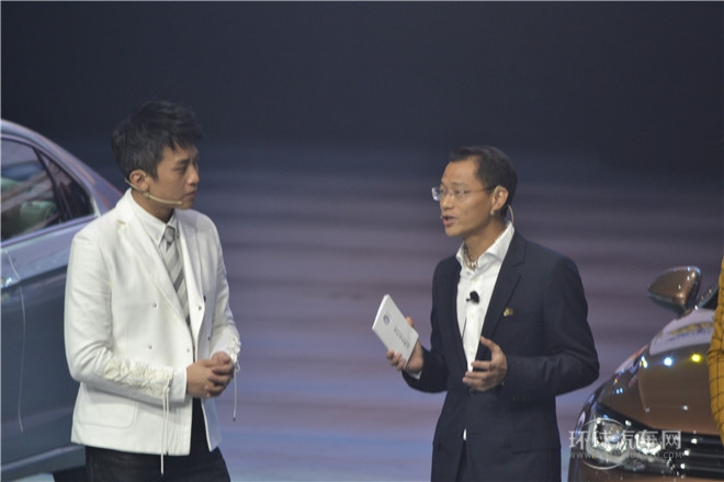 2015款 230TSI 手動(dòng)風(fēng)尚版