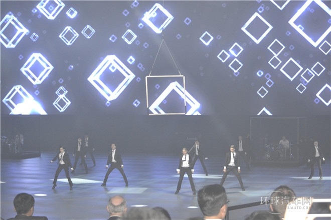 2015款 230TSI 手動風尚版