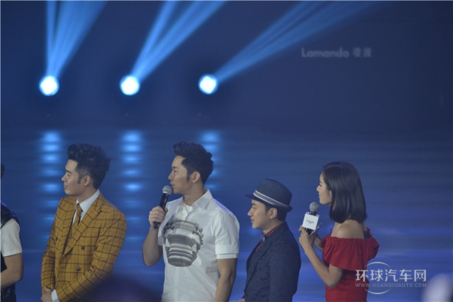 2015款 330TSI DSG豪華版