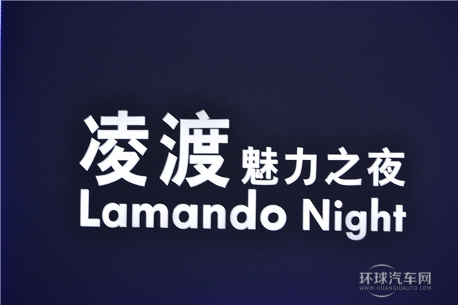 2015款 330TSI DSG舒適版