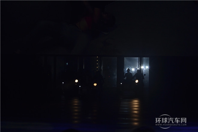 2015款 330TSI DSG舒適版