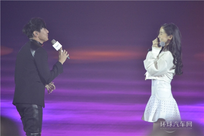 2015款 330TSI DSG舒適版