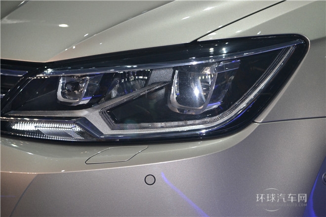 2015款 330TSI DSG舒適版