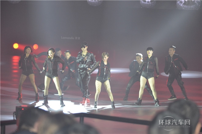 2015款 230TSI DSG風(fēng)尚版