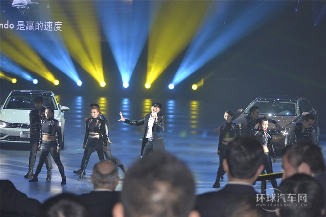 2015款 230TSI DSG風尚版