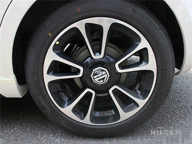 2014款 1.5L 手動超值版