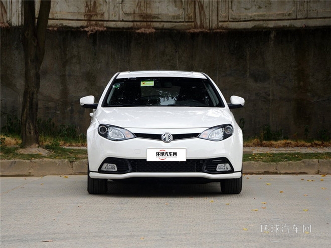 2013款 掀背 1.8L 手動(dòng)舒適版