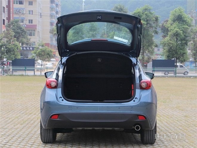 2014款 兩廂 1.5L 自動豪華型