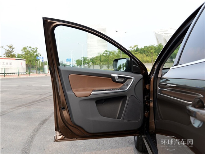 2015款 3.0T T6智雅版