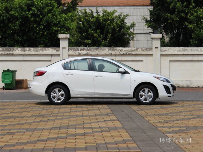 2015款 三廂 1.6MT精英型