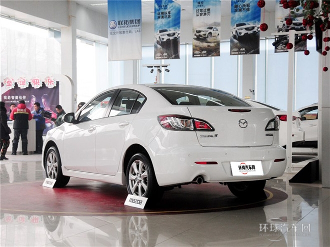 2015款 三廂 2.0AT運動型