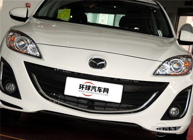 2015款 三廂 2.0AT運動型