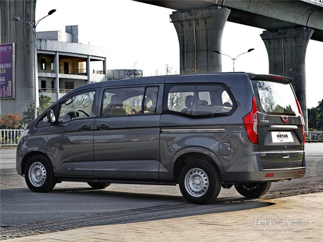 2015款 1.8L 舒適型