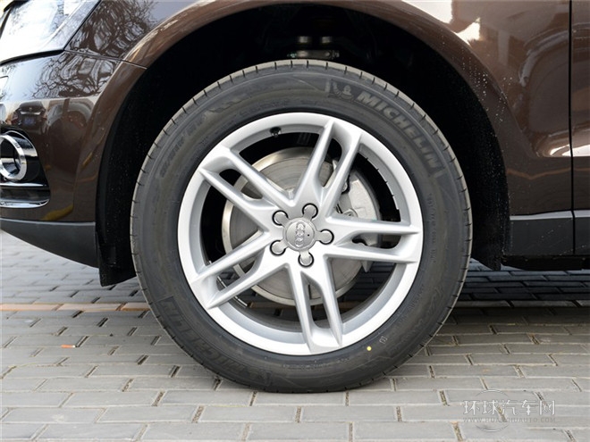 2015款 40 TFSI 舒適型