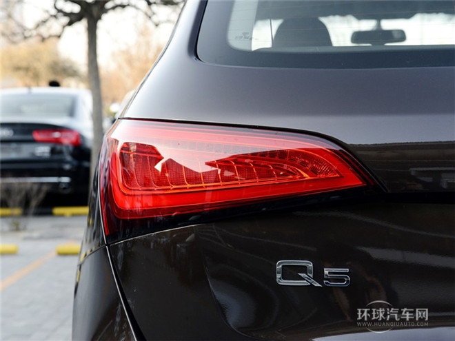 2015款 40 TFSI 舒適型