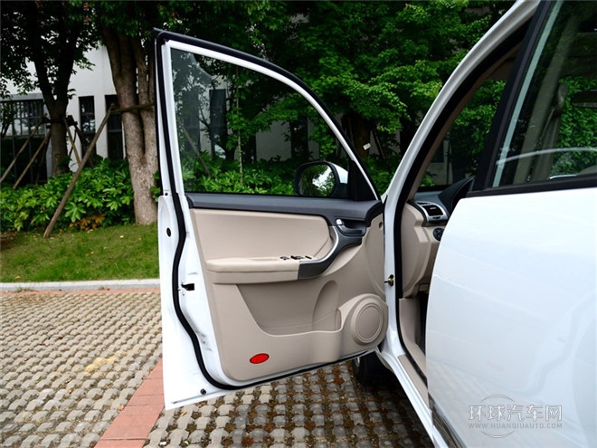 2014款?1.6L 魔力版 CVT風尚版