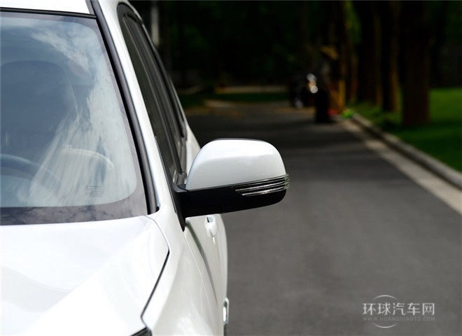 2014款?1.6L 魔力版 CVT風(fēng)尚版