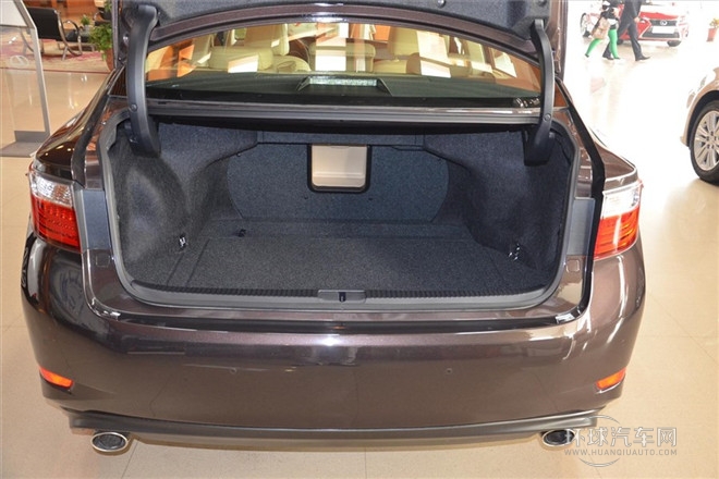 2014款 300h 豪華版