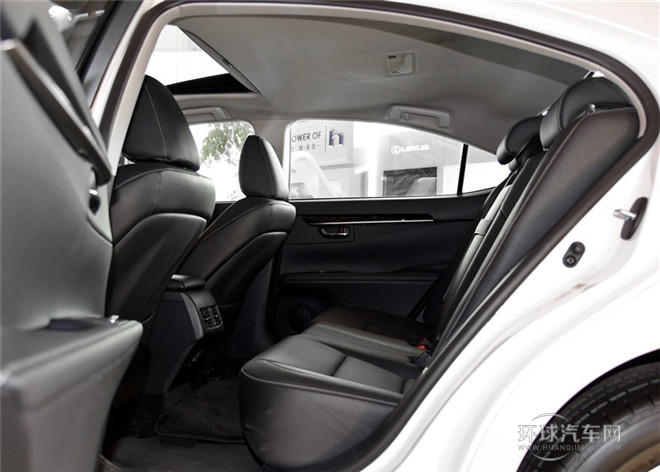 2014款 300h 精英版