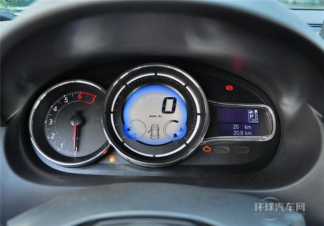 2015款 2.0L 豪華導(dǎo)航版