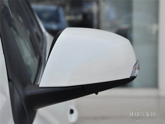 2015款 2.0L 豪華導航版