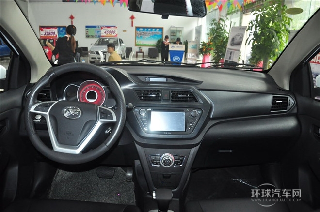 2014款 1.5L CVT豪華型