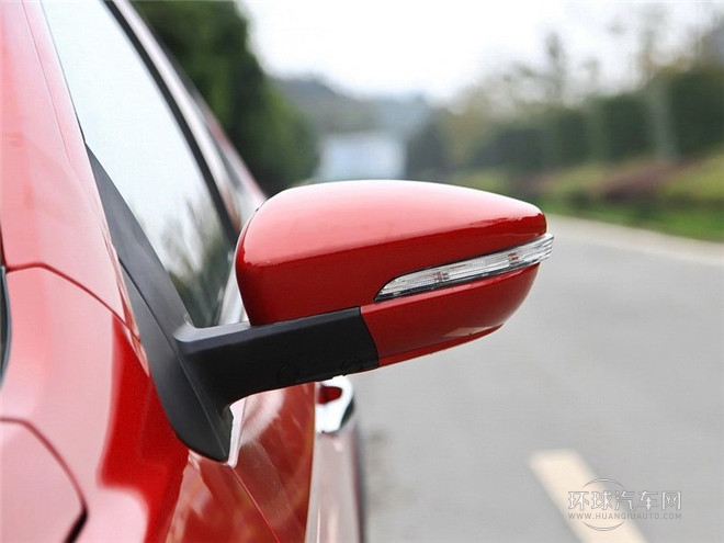 2014款 1.5L 手動(dòng)精英型