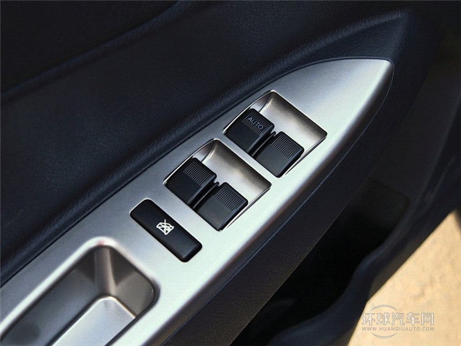 2014款 1.5L 手動尊貴型