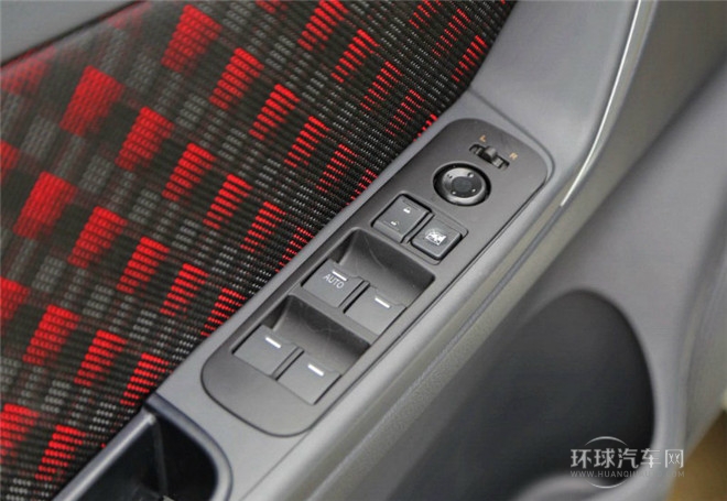 2014款 三廂 1.5L 自動夢想型