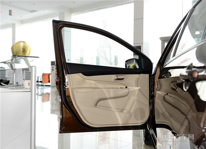 2015款 1.6L 自動舒享型