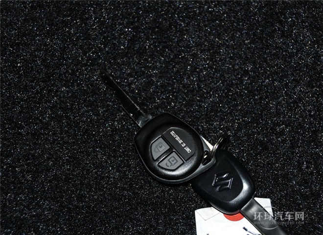 2015款 1.3 MT Mode3導航版